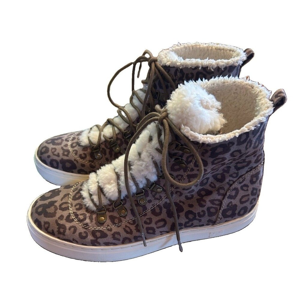 Billabong Womens Sz 9 Take a Hike Leopard Print Fashion Boots Sherpa Hiking